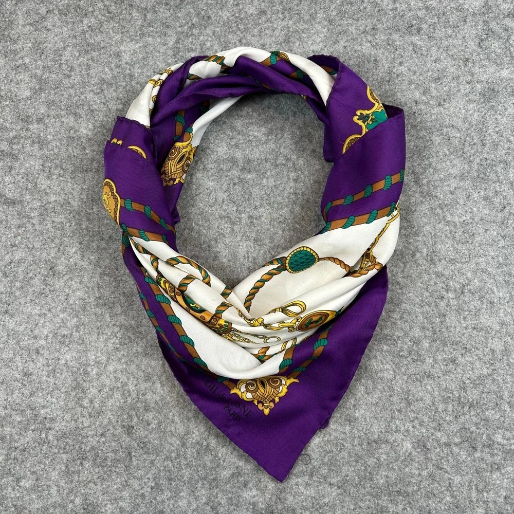 GUC Vintage Gil De Losne Paris Scarf Purple White Gold Old Money Classic Prep